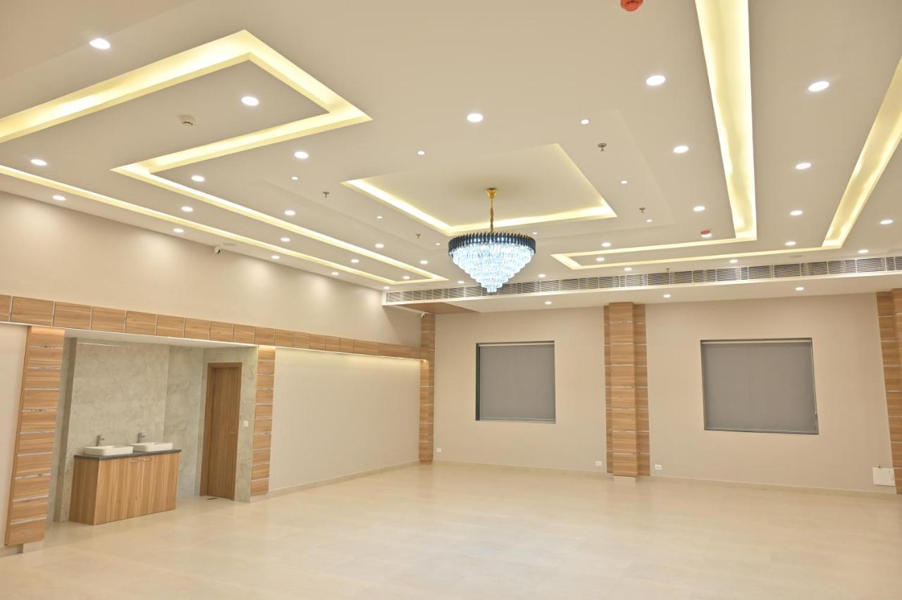 Hotel Sharda Residency Patna  Ngoại thất bức ảnh