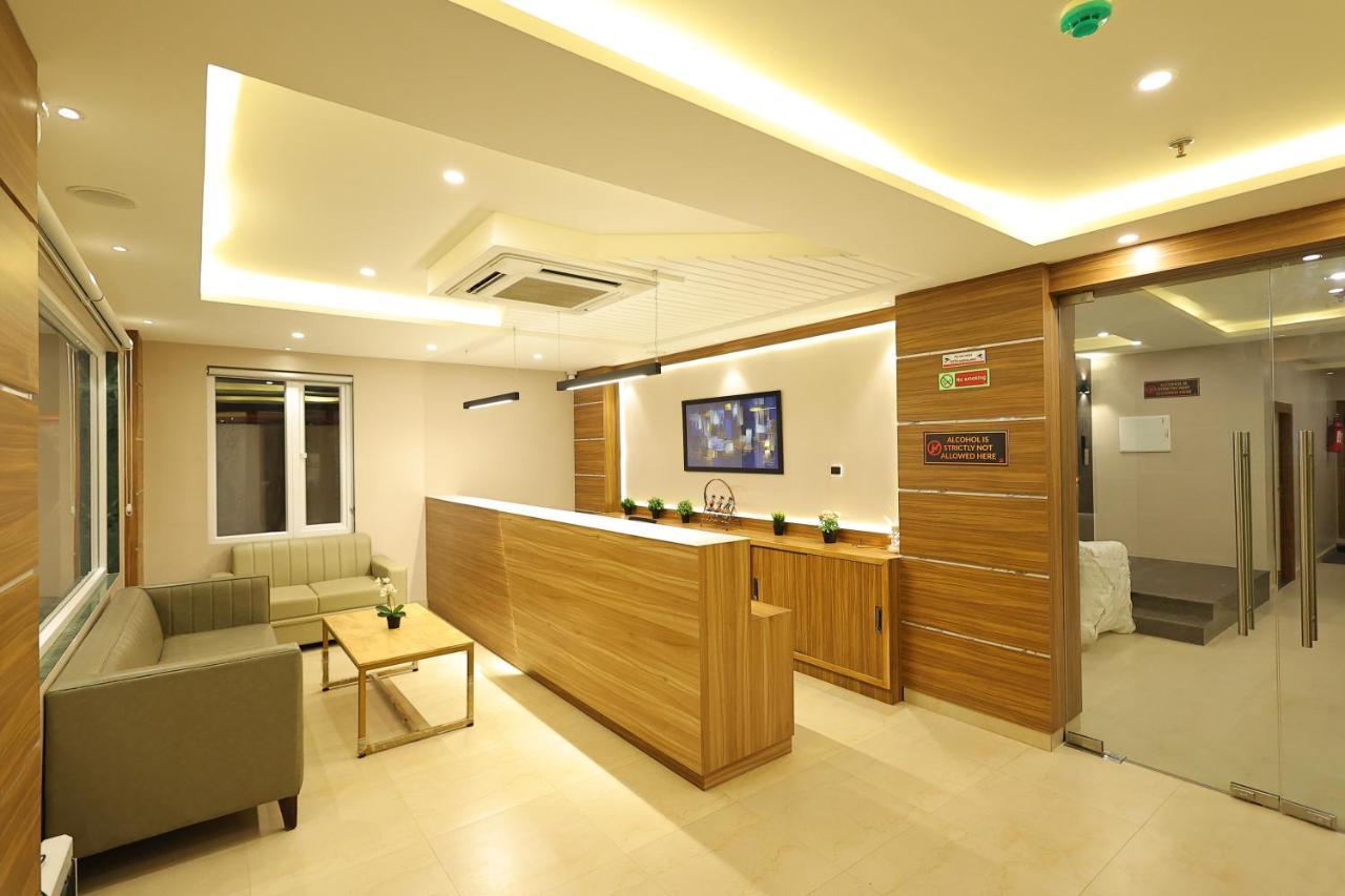 Hotel Sharda Residency Patna  Ngoại thất bức ảnh